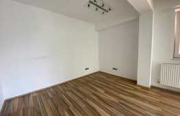 Spatiu de birou, 100 mp, loc de parcare, zona Podul Garibaldi