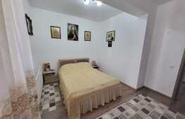 Apartament 2 camere, etaj intermediar, balcon, garaj, boxa, zona Urusagului