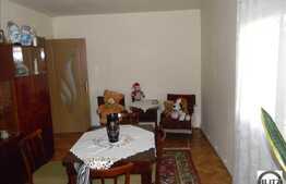 Vanzare 4 camere decomandate, 77.8 mp, zona Calea Manastur