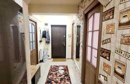 Apartament 2 camere decomandate, 47 mp, etaj intermediar, zona Vivo