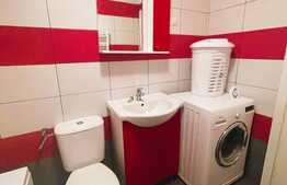 Apartament 2 camere, 45 mp, parcare, zona Vivo 