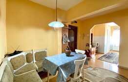 Apartament 3 camere, decomandat, 75 mp, zona Calea Floresti