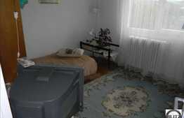 Vanzare apartament 4 camere, 71 mp utili,  zona Cora!