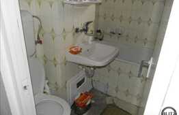 Vanzare apartament 4 camere, 71 mp utili,  zona Cora!