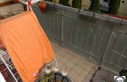 Vanzare apartament 4 camere, 71 mp utili,  zona Cora!