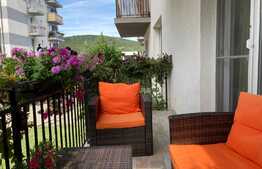 Apartament 3 camere, 73 mp, loc de parcare, zona Vivo