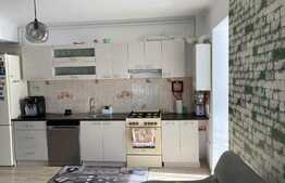 Apartament 3 camere, 73 mp, loc de parcare, zona Vivo