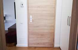 Apartament de 2 camere, 50 mp, parter, zona Tractorul