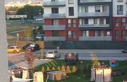 Garsoniera decomandata, 40 mp, bloc nou, zona Tractorul