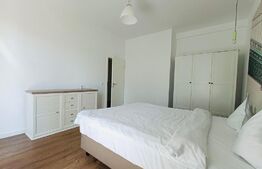 Apartament nou mobilat de 3 camere, 81 mp, 4 balcoane, CF, zona Vivo