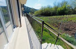 Apartament nou mobilat de 3 camere, 78 mp, gradina de 40 mp, Zona Vivo 