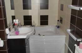 De vanzare 3 camere decomandate, 70.2 mp utili, boxa subsol, zona Mehedinti!