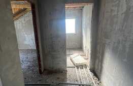  Apartament de 2 camere, 56 mp, semifinisat, balcon, zona Eroilor