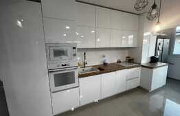 Apartament 2 camere de lux, 55 mp, terasa, parcare, zona Urusagului