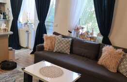 Apartament 3 camere, 53.27 mp, 2 balcoane, parcare, zona Terra