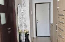 Apartament 3 camere, 53.27 mp, 2 balcoane, parcare, zona Terra