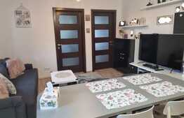 Apartament 3 camere, 53.27 mp, 2 balcoane, parcare, zona Terra
