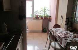 De vanzare 2 camere, decomandat, 62 mp! Zona Florilor! Loc de parcare!