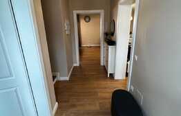 Duplex de lux, parcare, panouri solare, aer conditionat, zona Terra