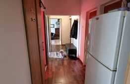 Apartament de 3 camere, decomandat, 2 băi, priveliște, zona Răcădău