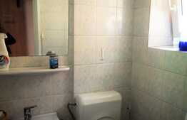 Apartament de 3 camere, decomandat, 2 băi, priveliște, zona Răcădău