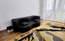 Apartament 2 camere, decomandat, 52mp, etaj intermediar, parcare, zona Porii