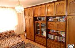 3 camere decomandate, finisat modern,1 loc parcare, boxa subsol, zona Bucuresti
