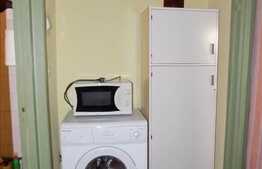 2 camere, 47 mp,  zona Hotel Royal