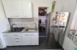 Apartament modern , 3 camere, 67 mp, etaj intermediar, zona Teilor