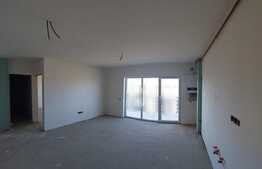 Apartament 2 camere, 38 mp, garaj, zona Teilor