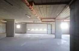 Apartament 2 camere, 38 mp, garaj, zona Teilor