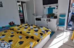 Apartament modern, 3 camere, 70 mp, 2 balcoane, parcare, zona Stejarului