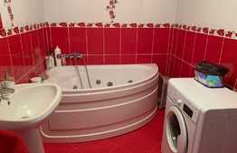 Apartament 3 camere, modern, 60mp, parcare, zona Florilor 