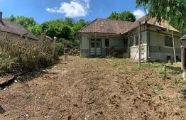 Casa de 120 mp, teren 3422 mp, in Suatu