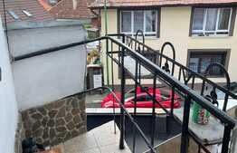  Vila 5 camere, 100mp utili, pretabila pentru regim hotelier, zona Centru