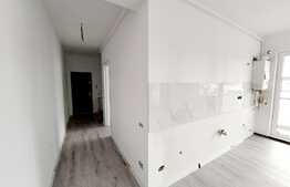 Apartament 2 camere, 41 mp, etaj intermediar, parcare, zona Catanelor