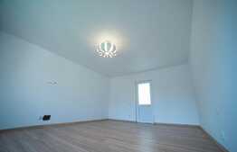 Casa individuala, 128 mp, curte cu 8 parcari, zona Piata 1 Mai