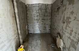 Apartament de 2 camere, semifinisat, 49 mp, parcare in zona Fabrica de sport