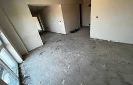 Apartament de 2 camere, semifinisat, intermediar, 54 mp cu parcare in zona Fabrica de sport