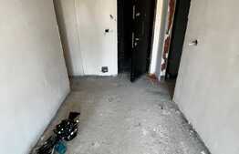 Apartament de 2 camere, semifinisat, intermediar, 54 mp cu parcare in zona Fabrica de sport