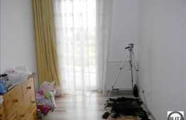 De vanzare 3 camere, 61 mp, 2 balcoane, garaj, imobil nou, zona Edgar Quinet!