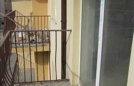 Apartament cu 3 camere de 65 mp, loc de parcare cu CF, finsaje noi