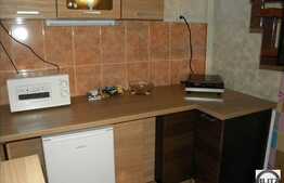 Inchiriere 2 camere, 60 mp utli plus 10 mp terasa, in zona Eroilor