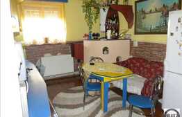 3 camere la etaj intermediar! Zona strazii Horea!GRADINA de 200 mp!