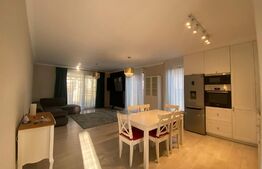 Duplex, 140 mp, 5 camere, 300 mp teren,  zona Grand Hotel Italia