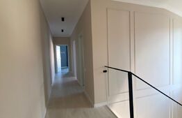 Duplex, 140 mp, 5 camere, 300 mp teren,  zona Grand Hotel Italia