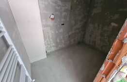 Apartament 2 camere, 57 mp, decomandat, zona Teilor