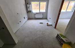 Apartament 2 camere, 57 mp, decomandat, zona Teilor