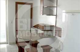 Inchiriere apartament 4 camere, 100 mp utili in zona de case