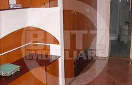 Inchiriere apartament 4 camere, 100 mp utili in zona de case